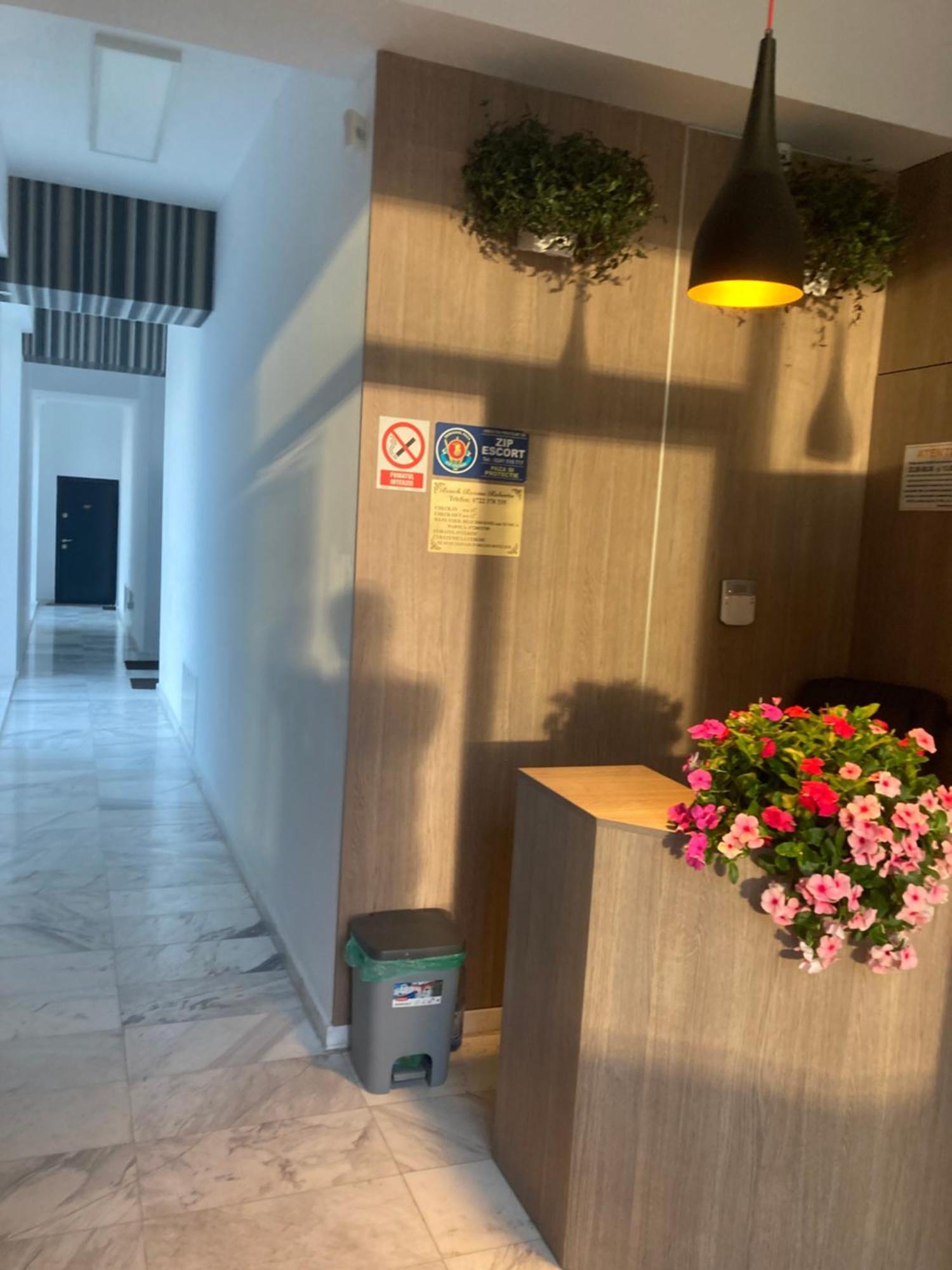 Beach Rooms Roberta Mamaia Exterior foto
