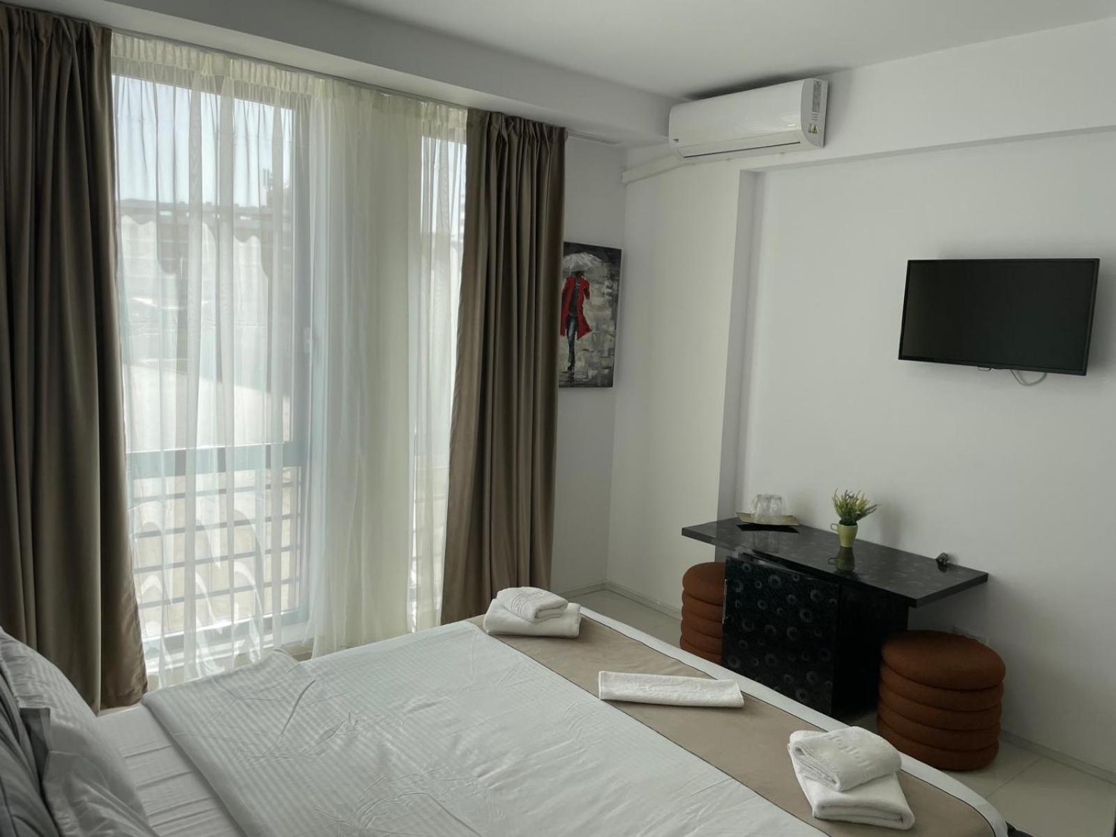 Beach Rooms Roberta Mamaia Exterior foto